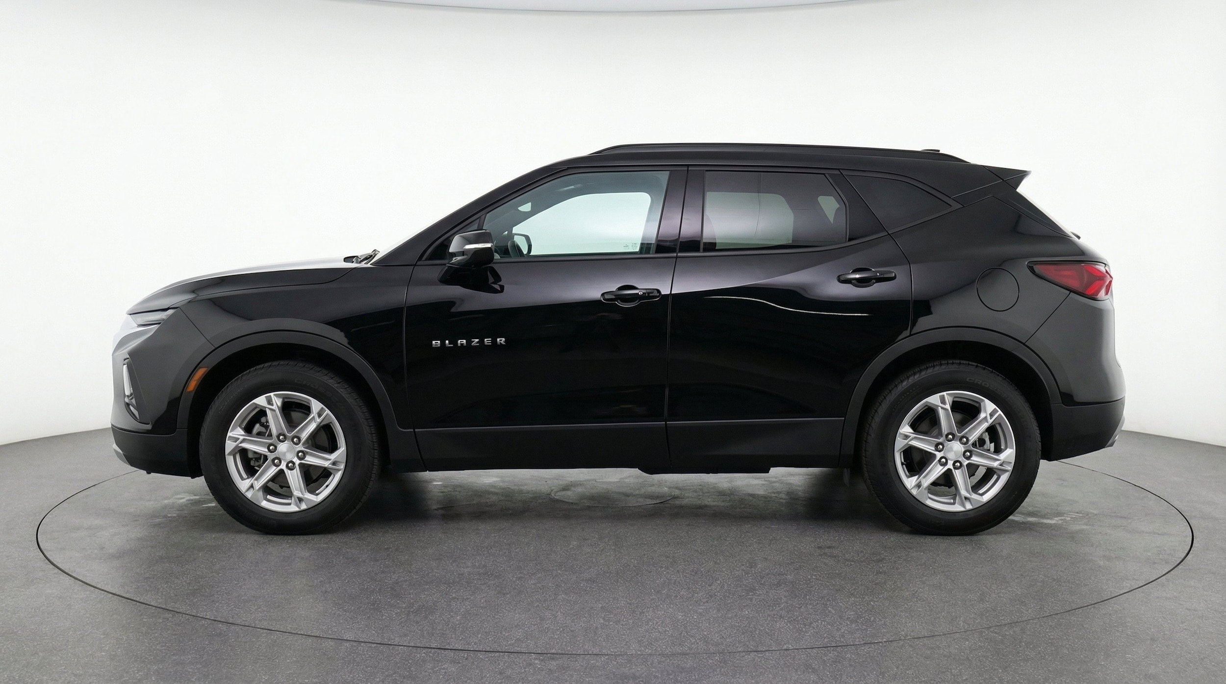 Thumbnail: 2025 Chevrolet Blazer - 5