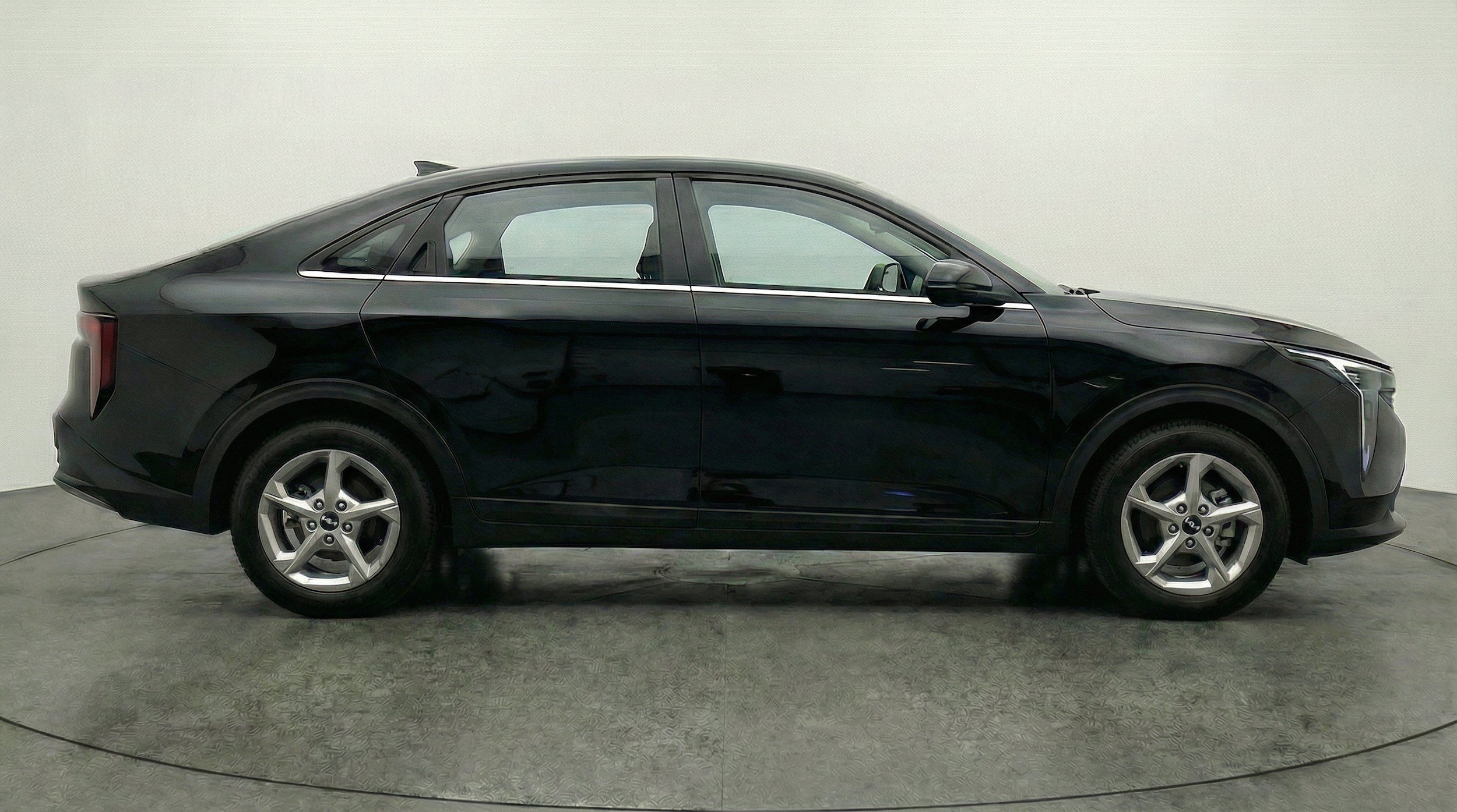 Thumbnail: 2025 Kia K4 - 10