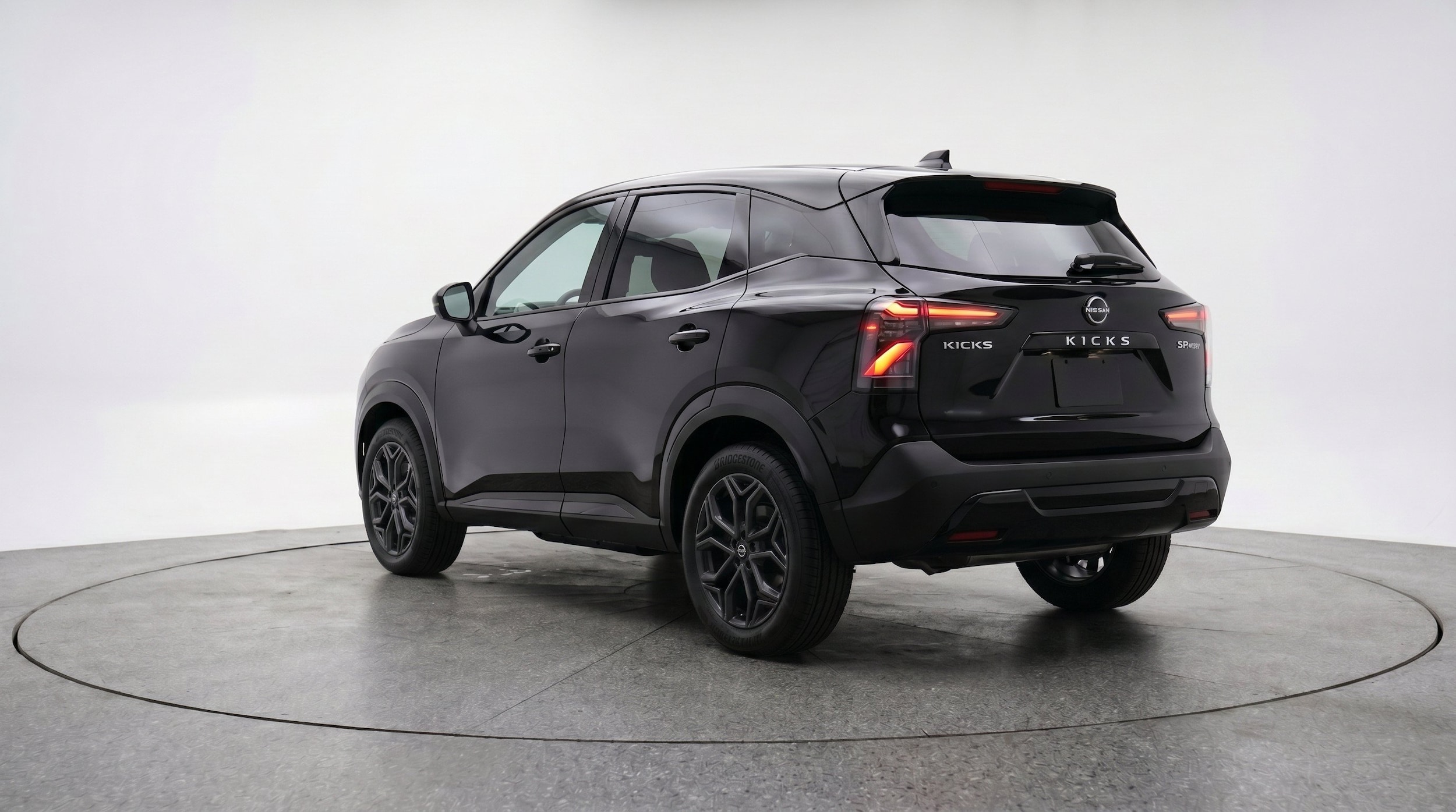 Thumbnail: 2026 Nissan Kicks - 6