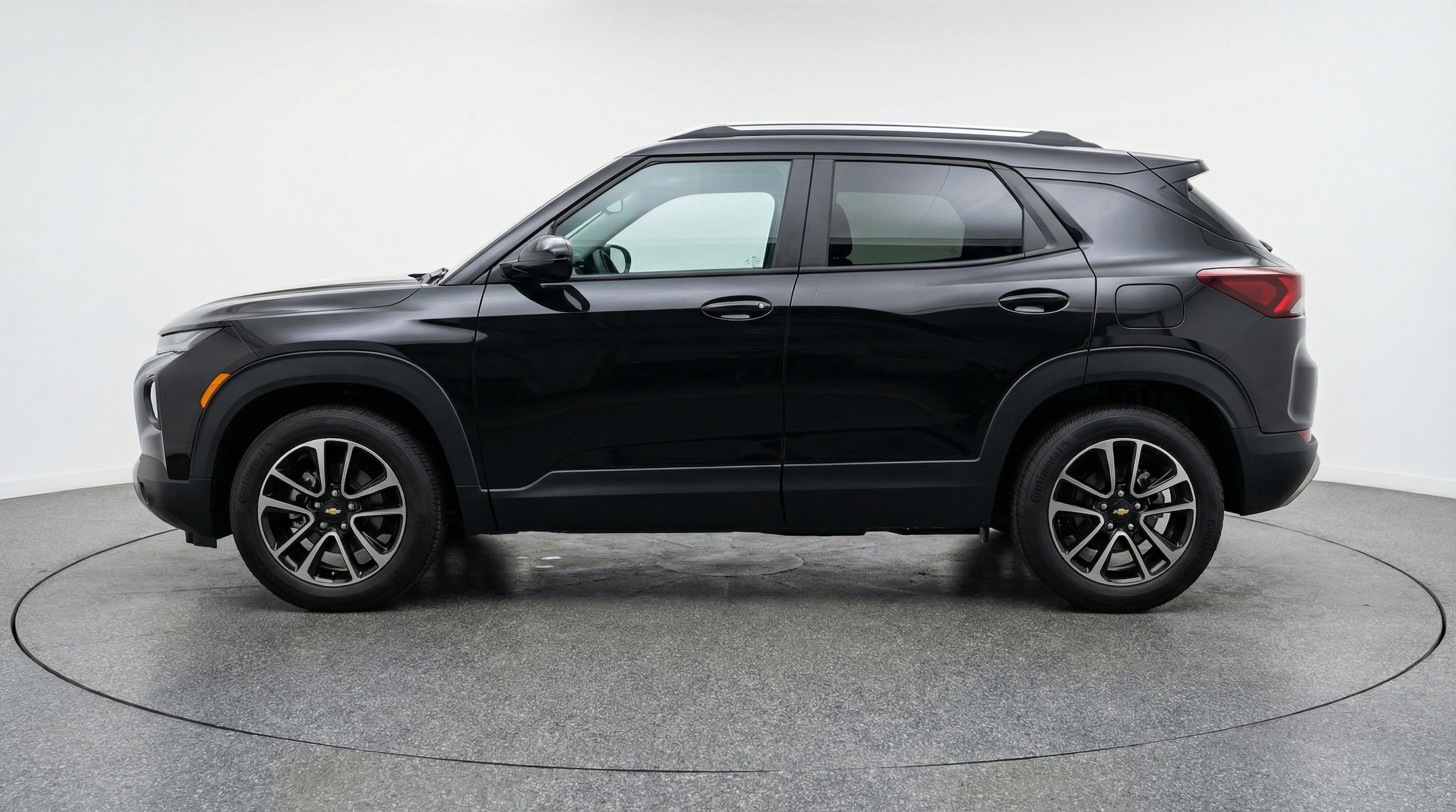 Thumbnail: 2025 Chevrolet TrailBlazer - 5