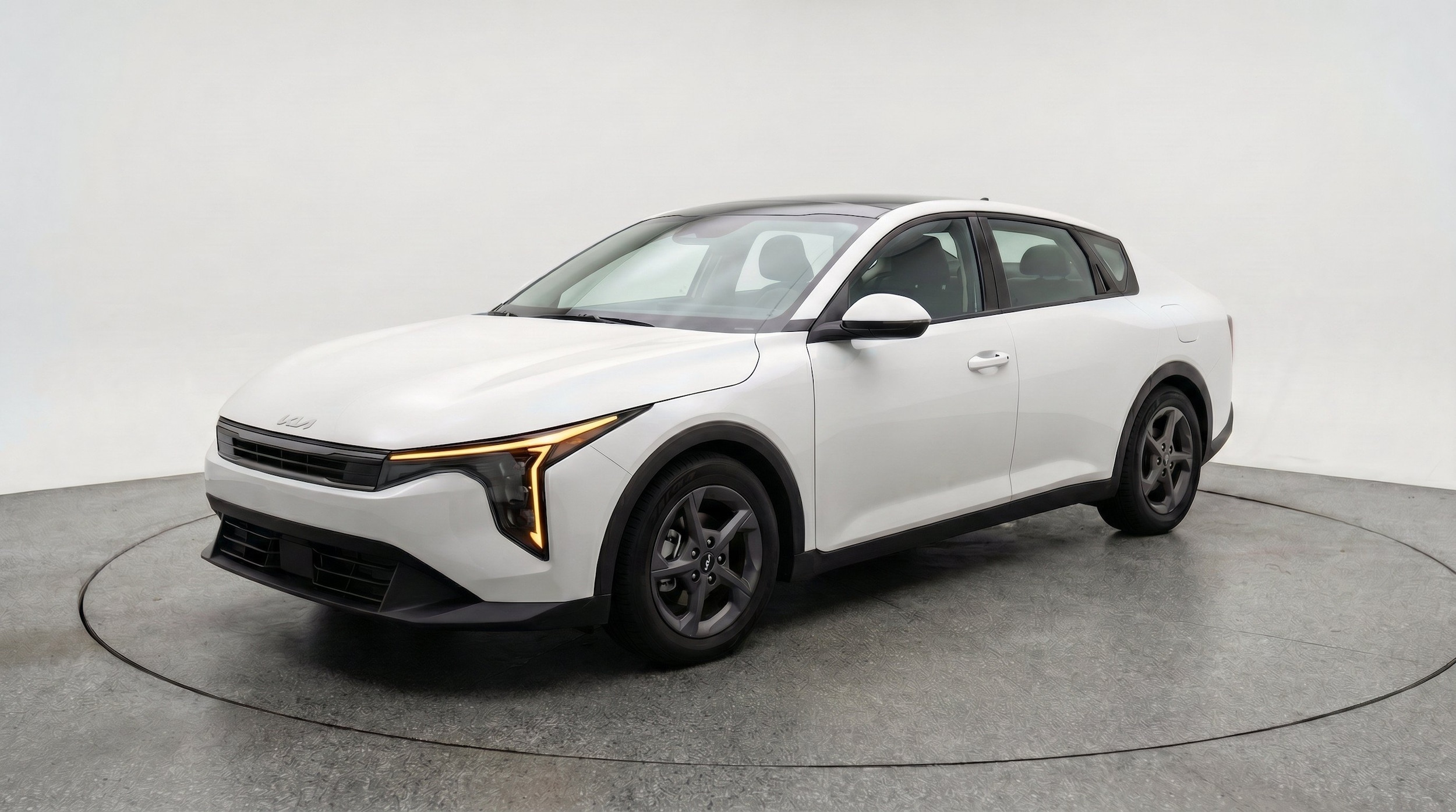 Thumbnail: 2025 Kia K4 - 3