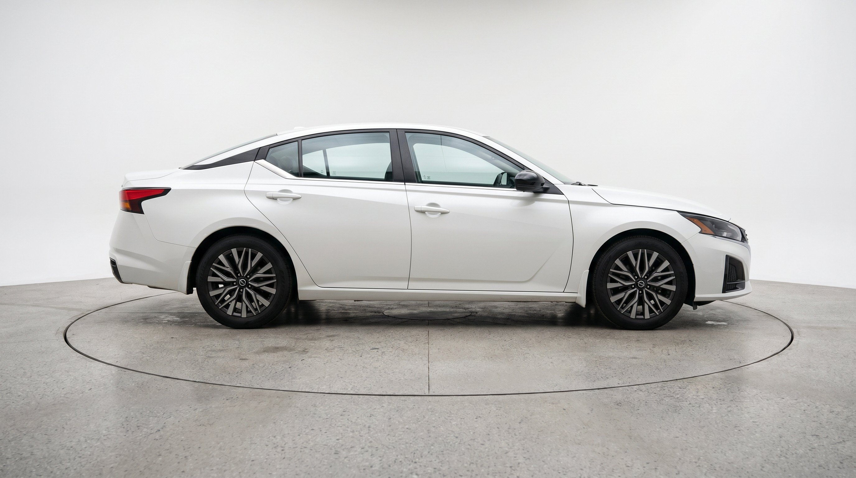Thumbnail: 2026 Nissan Altima - 10