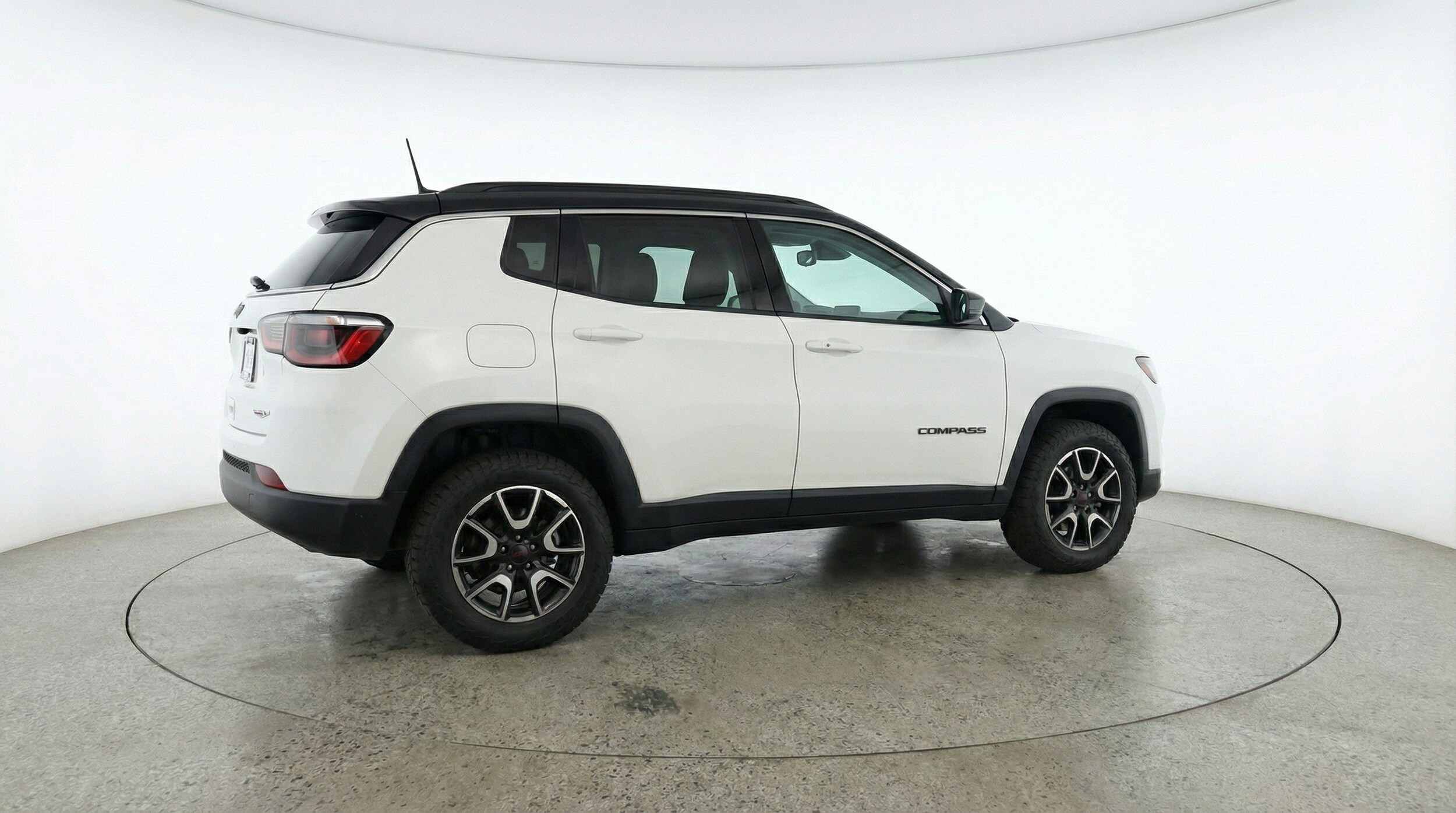 Thumbnail: 2025 Jeep Compass - 9