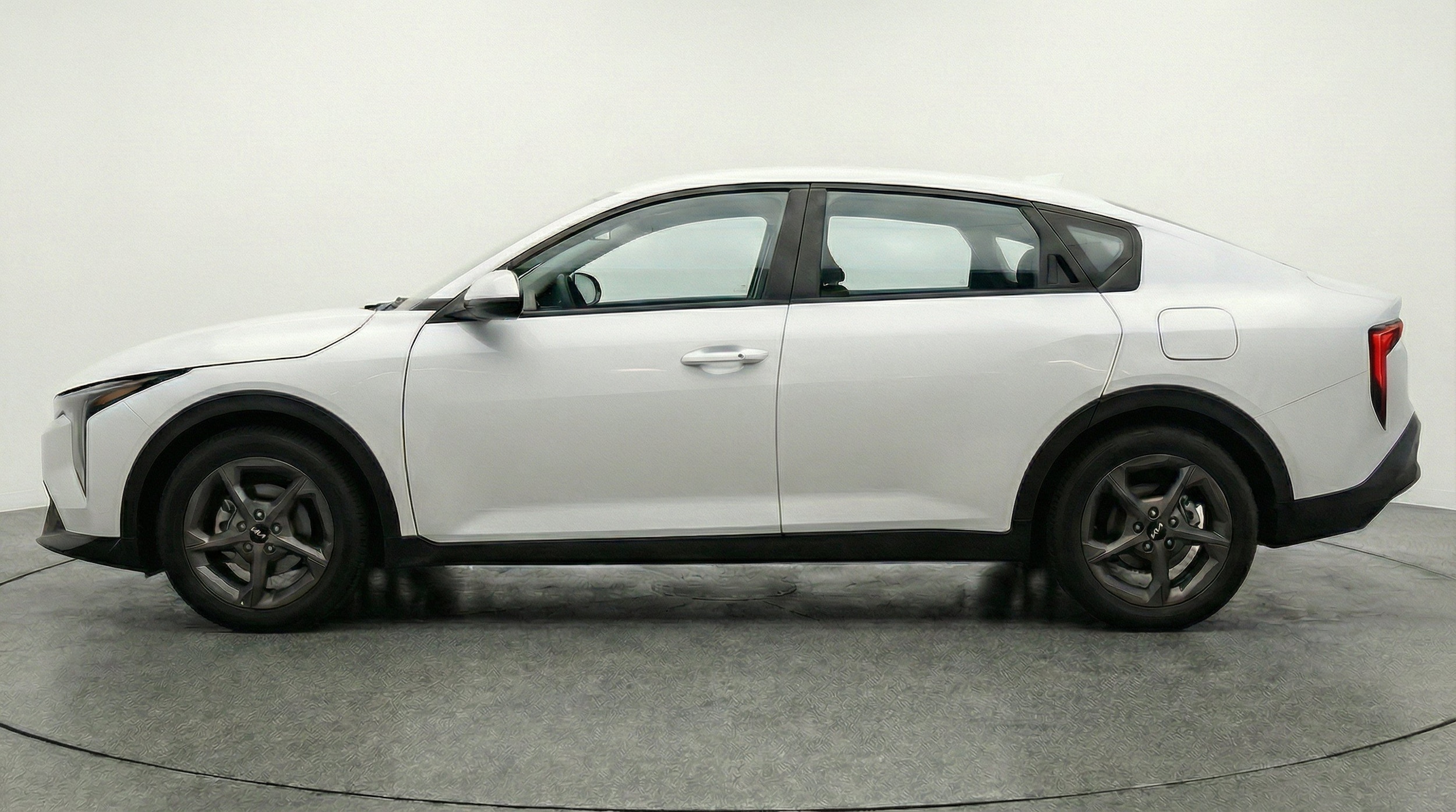 Thumbnail: 2025 Kia K4 - 5