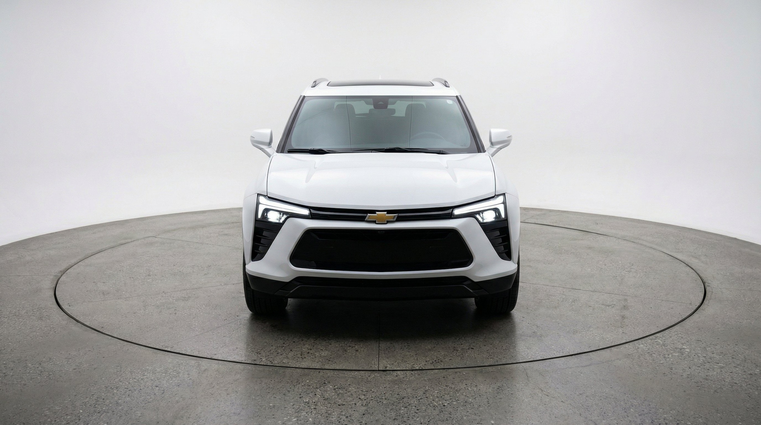 Thumbnail: 2025 Chevrolet Blazer - 2