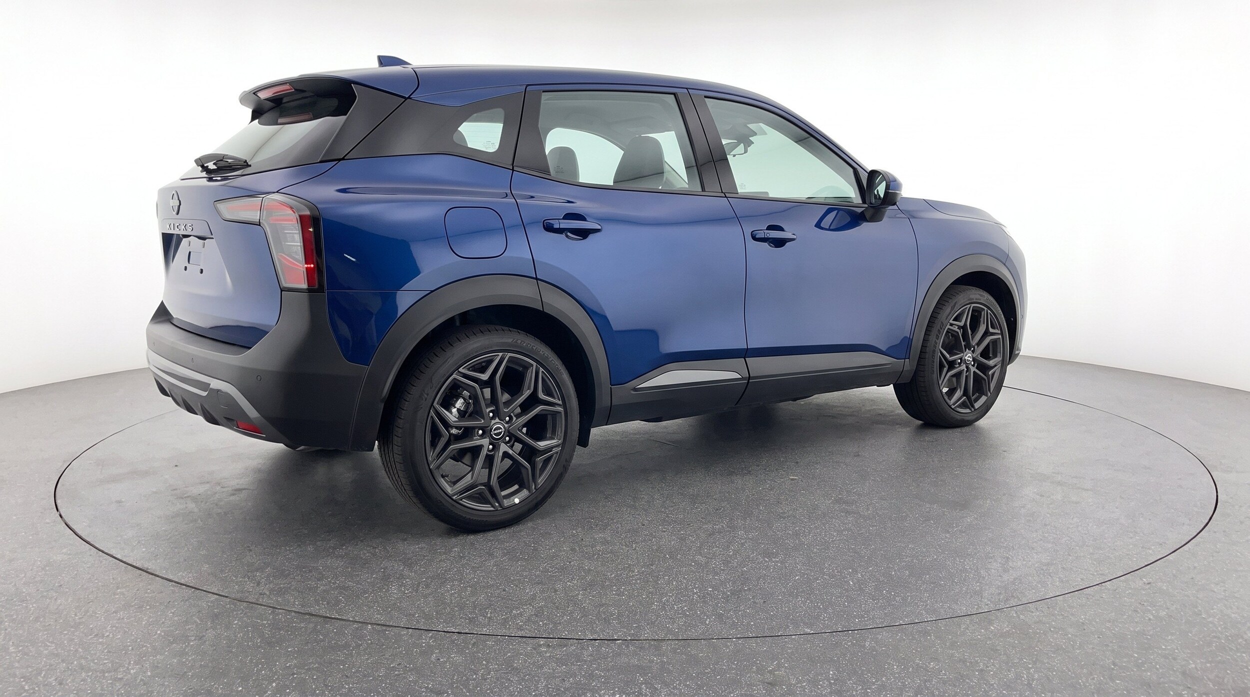 Thumbnail: 2026 Nissan Kicks - 9