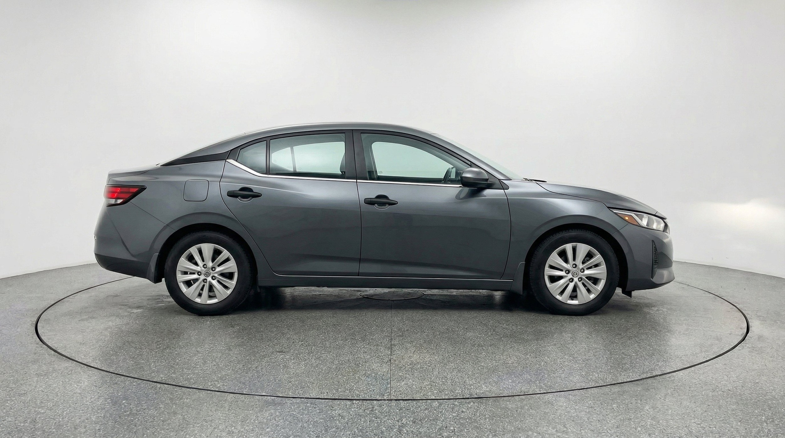 Thumbnail: 2025 Nissan Sentra - 10