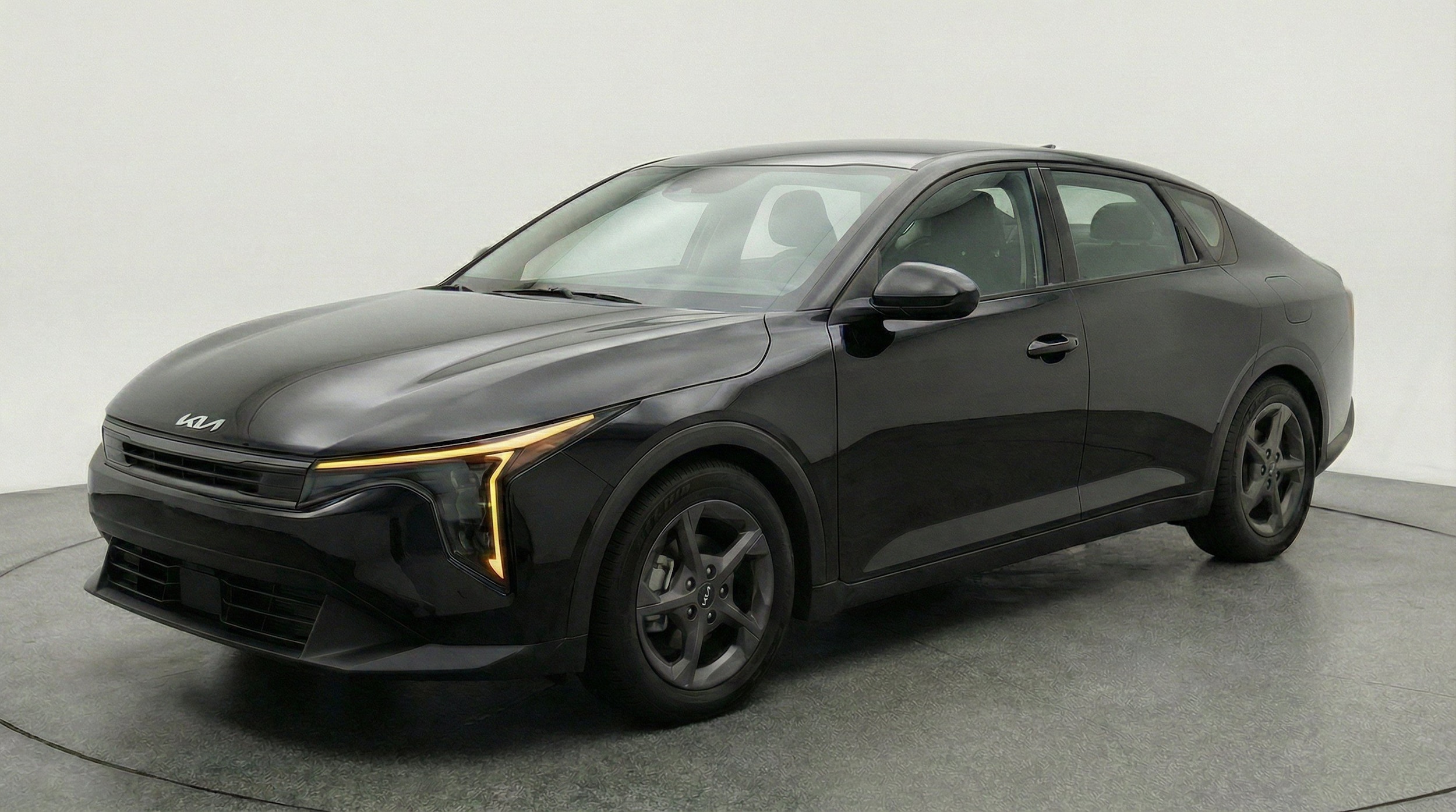 Thumbnail: 2025 Kia K4 - 3