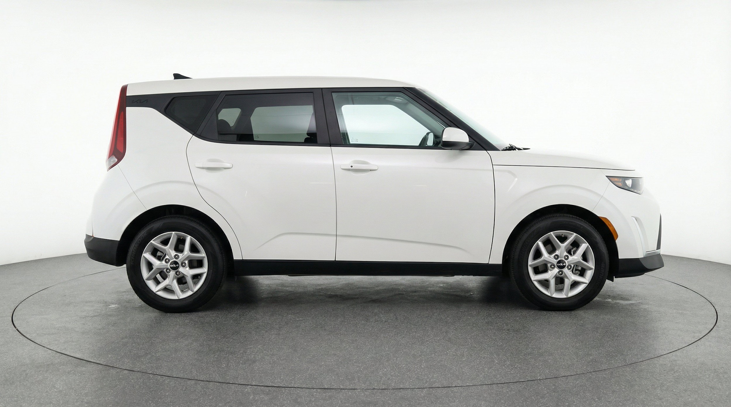 Thumbnail: 2025 Kia Soul - 10