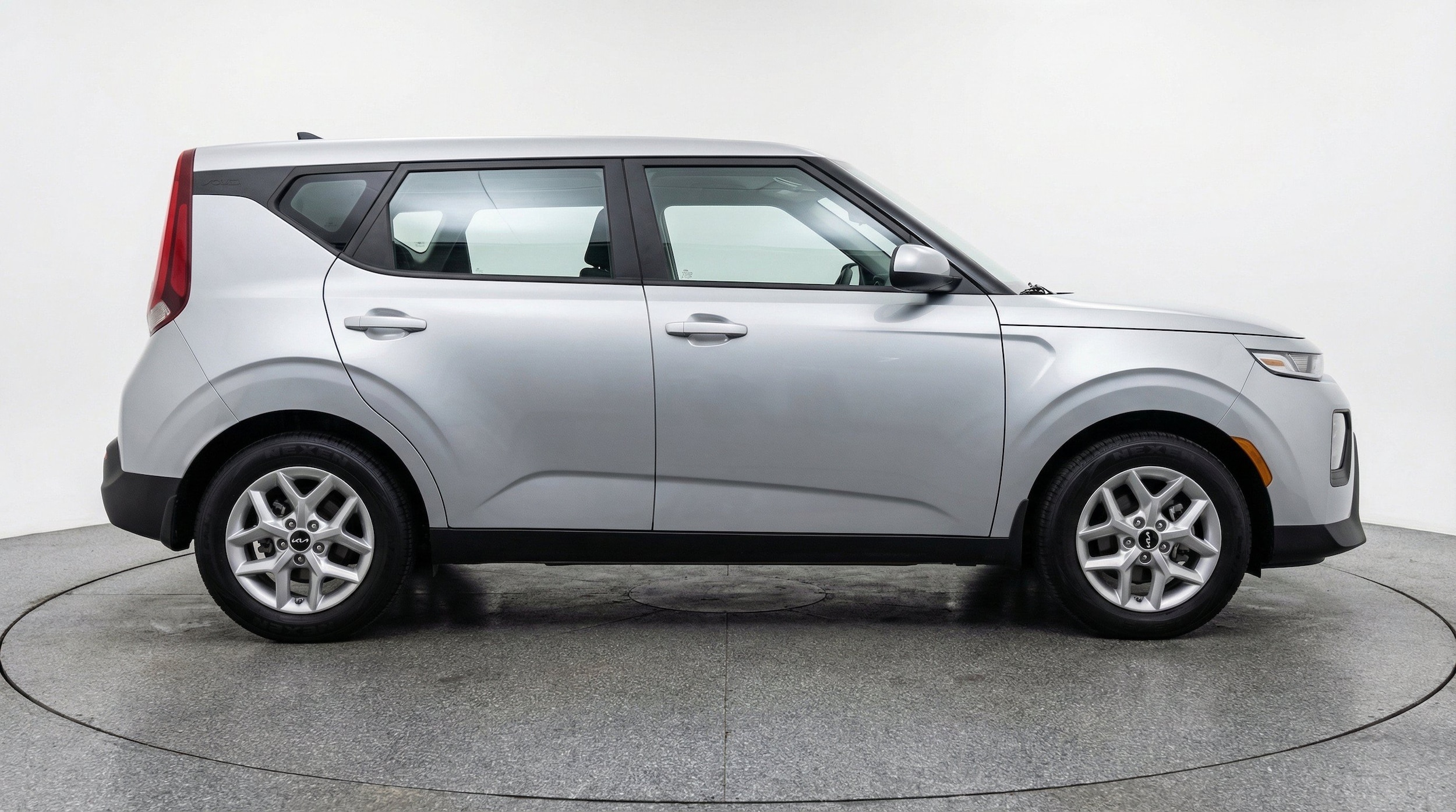 Thumbnail: 2025 Kia Soul - 10