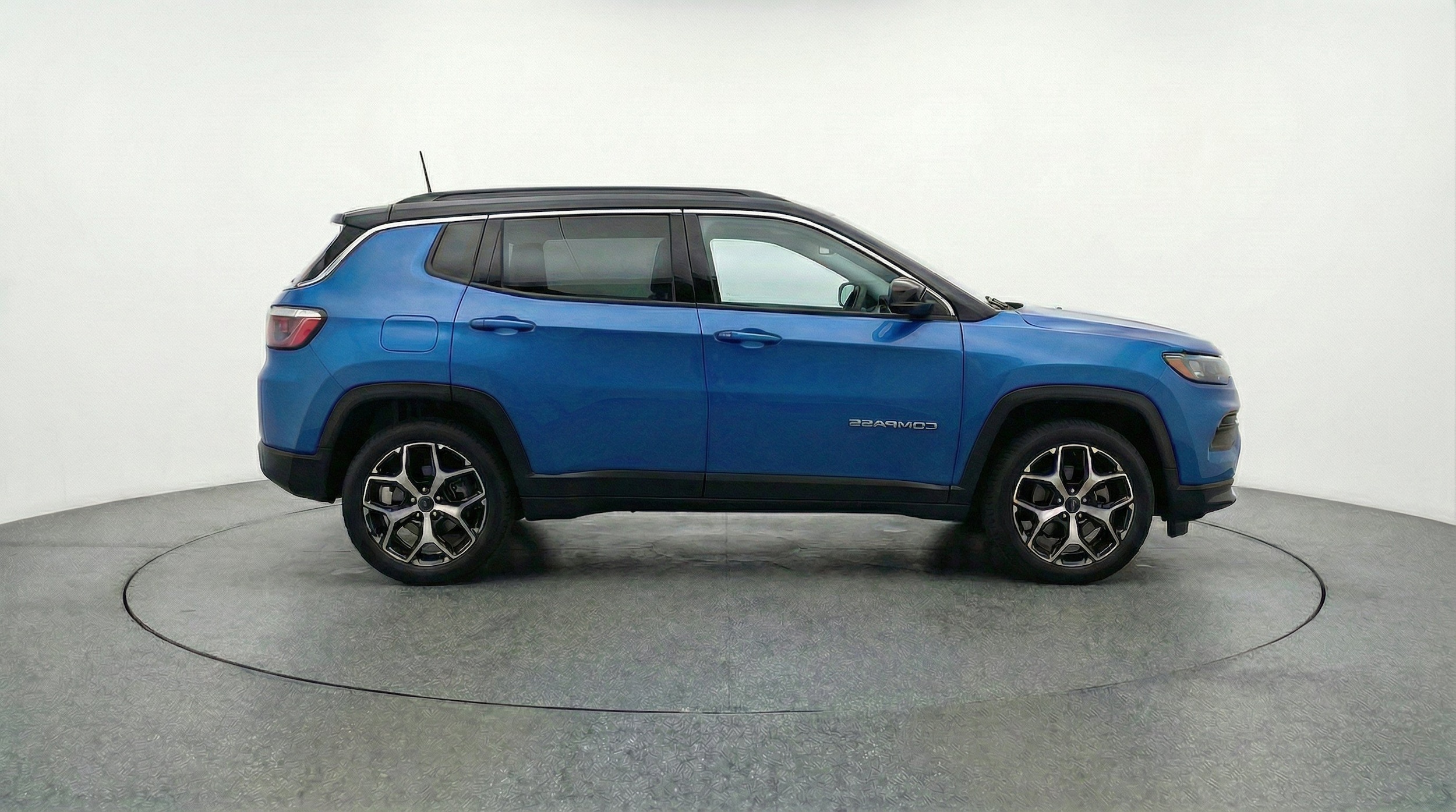 Thumbnail: 2025 Jeep Compass - 10