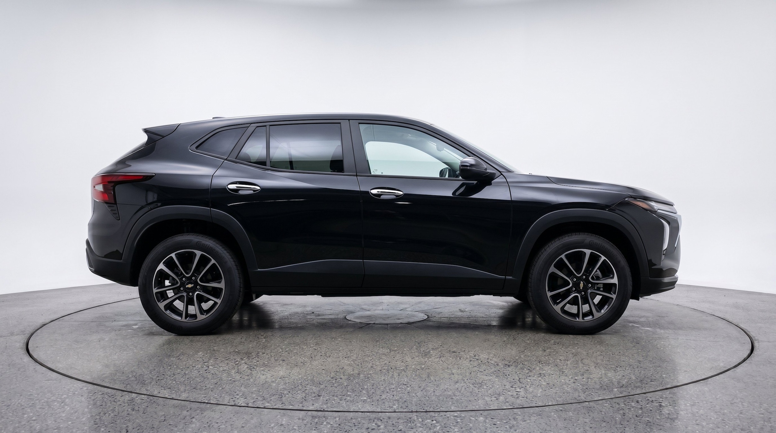 Thumbnail: 2025 Chevrolet TrailBlazer - 10