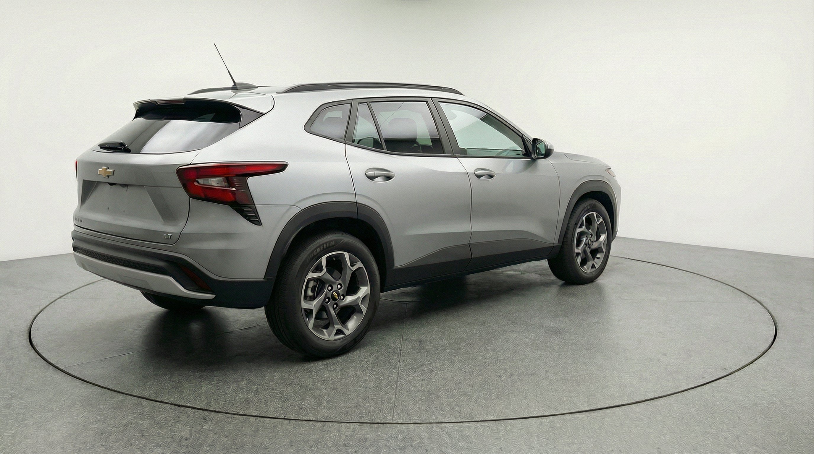 Thumbnail: 2025 Chevrolet Trax - 9