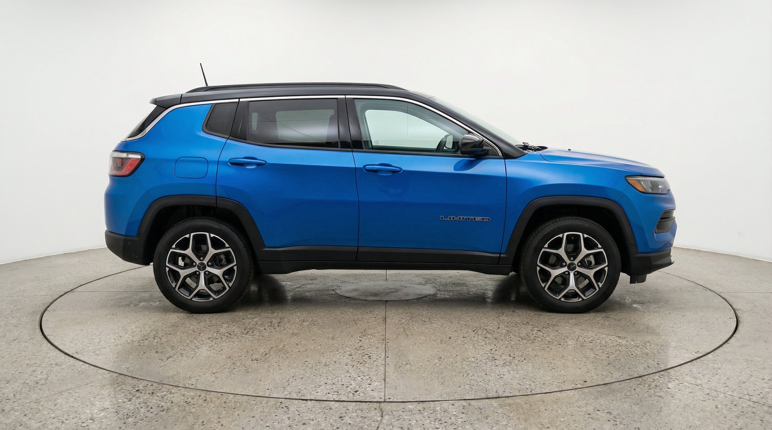 Thumbnail: 2025 Jeep Compass - 10