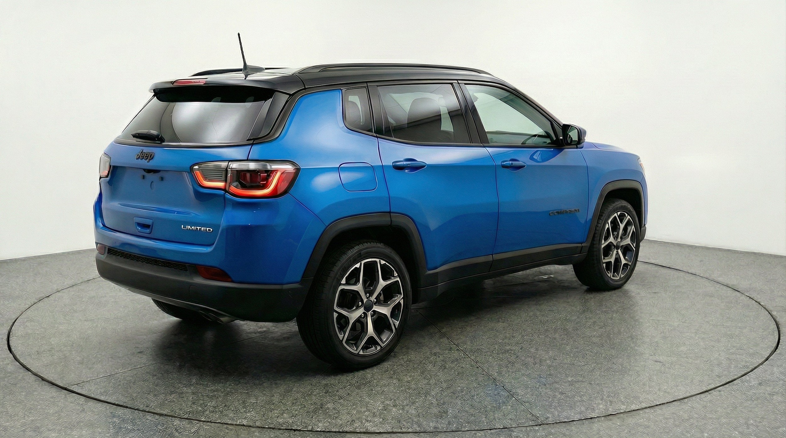 Thumbnail: 2025 Jeep Compass - 9