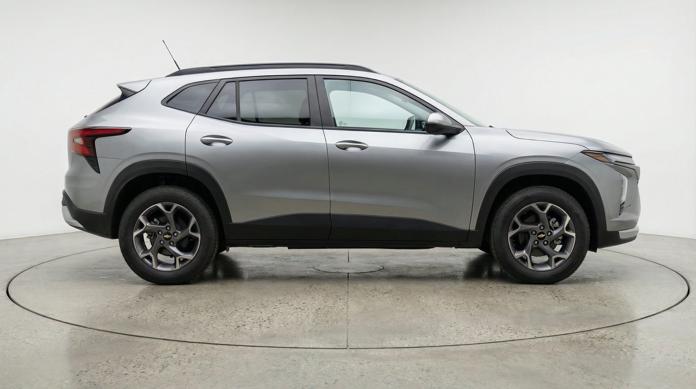 Thumbnail: 2025 Chevrolet Trax - 10
