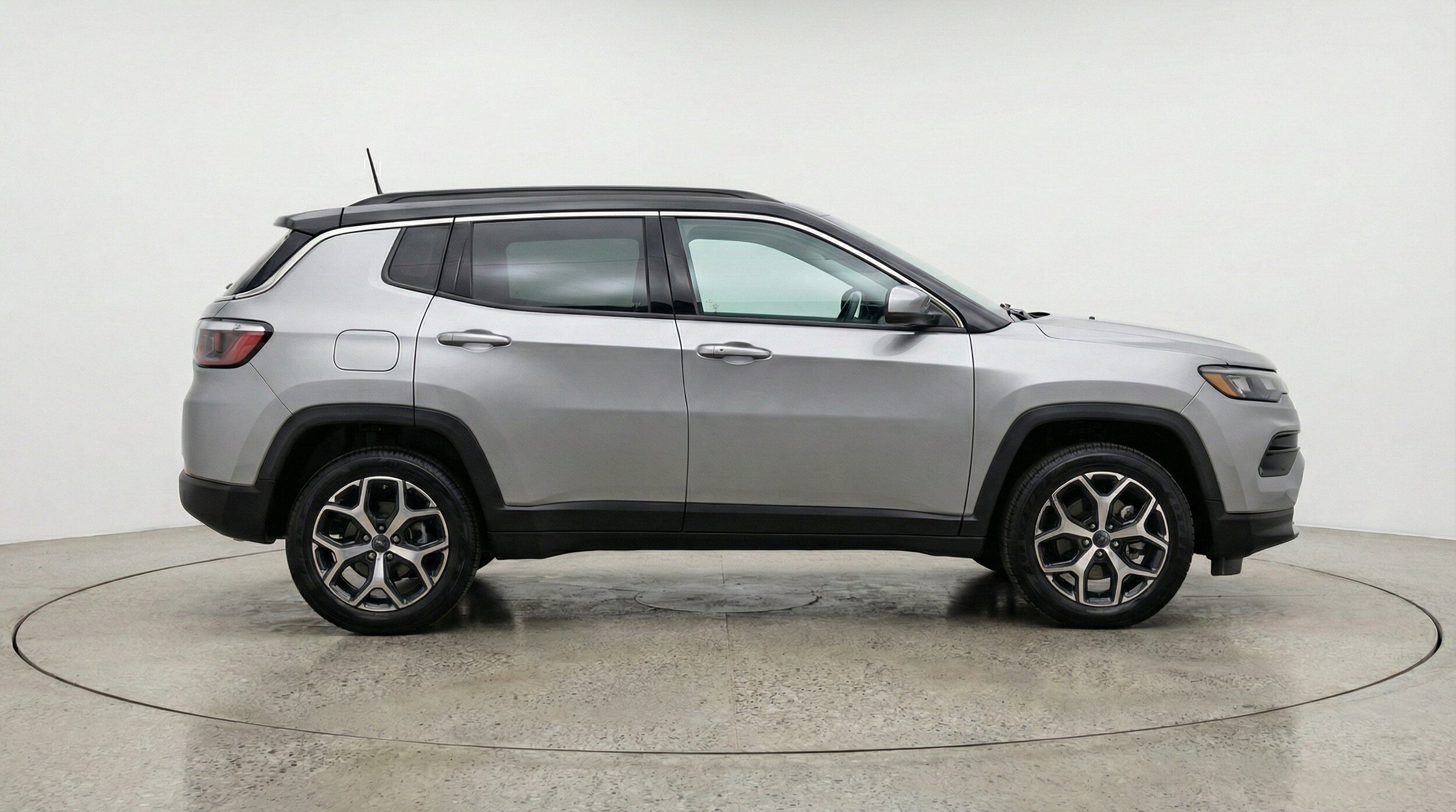 Thumbnail: 2025 Jeep Compass - 10