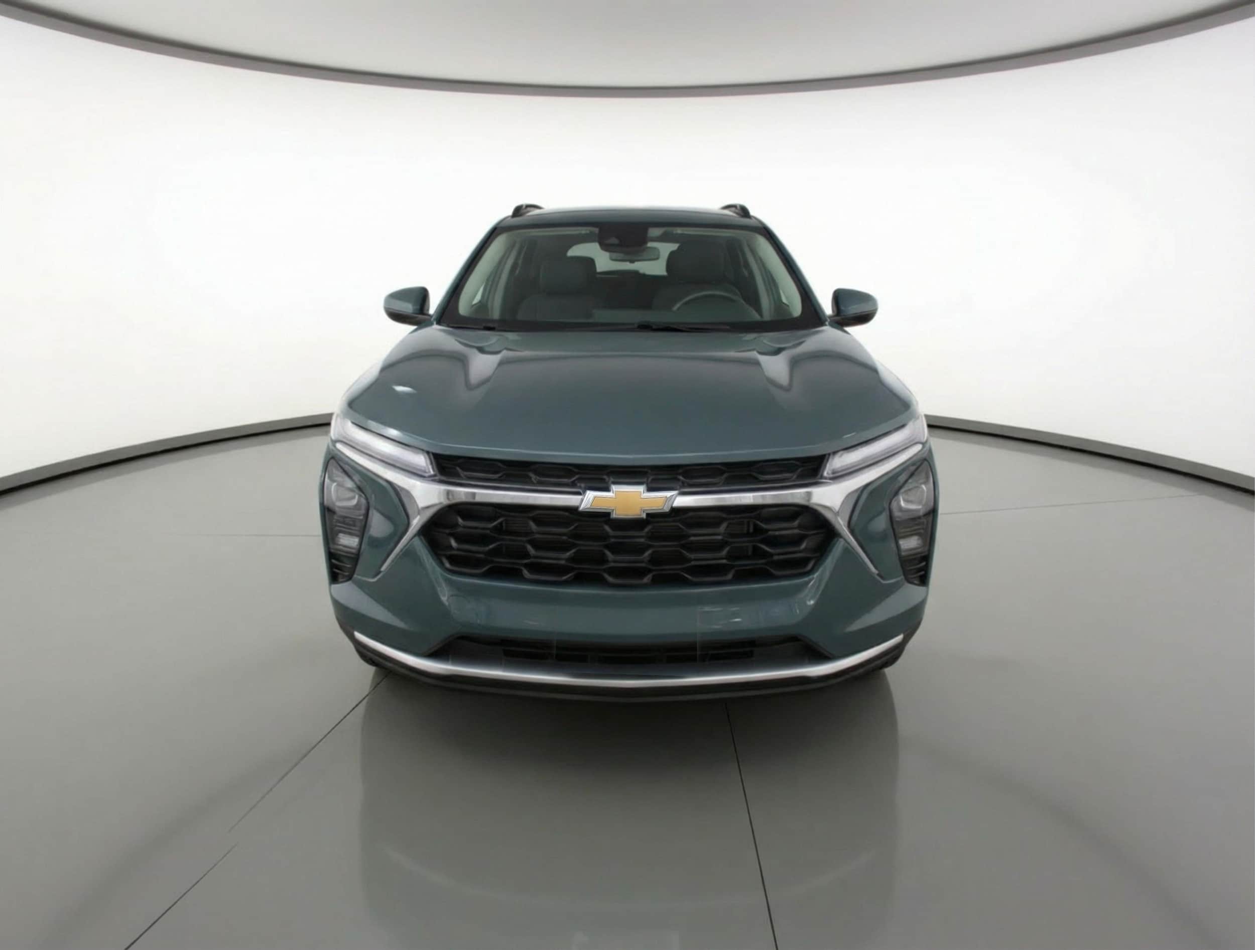 Thumbnail: 2025 Chevrolet Trax - 2