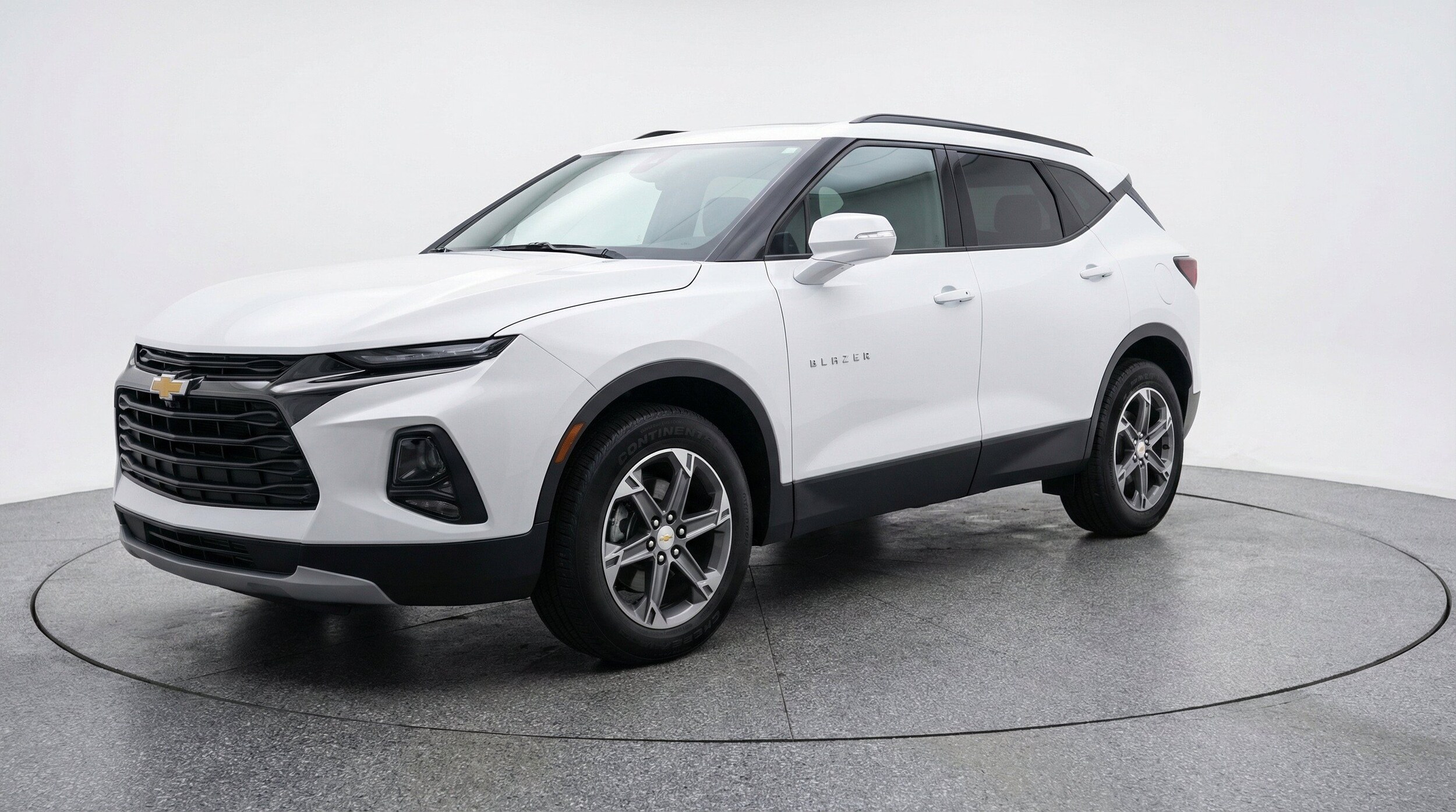 Thumbnail: 2025 Chevrolet Blazer - 3