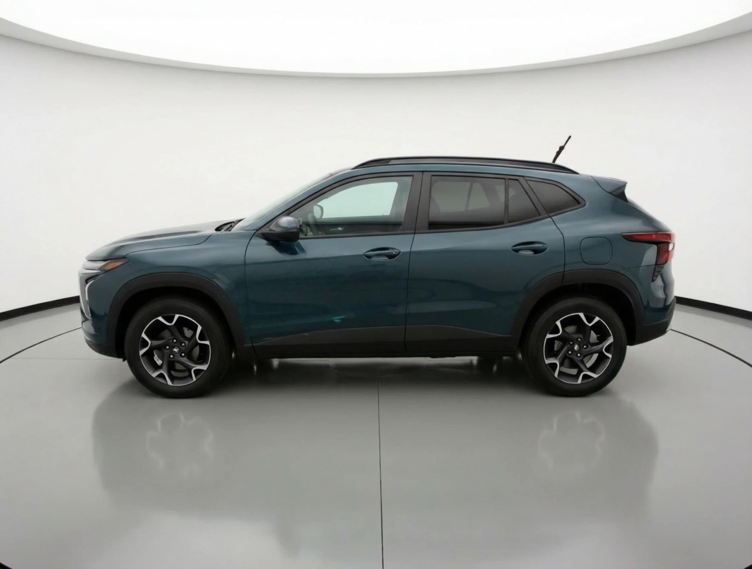 Thumbnail: 2025 Chevrolet Trax - 5