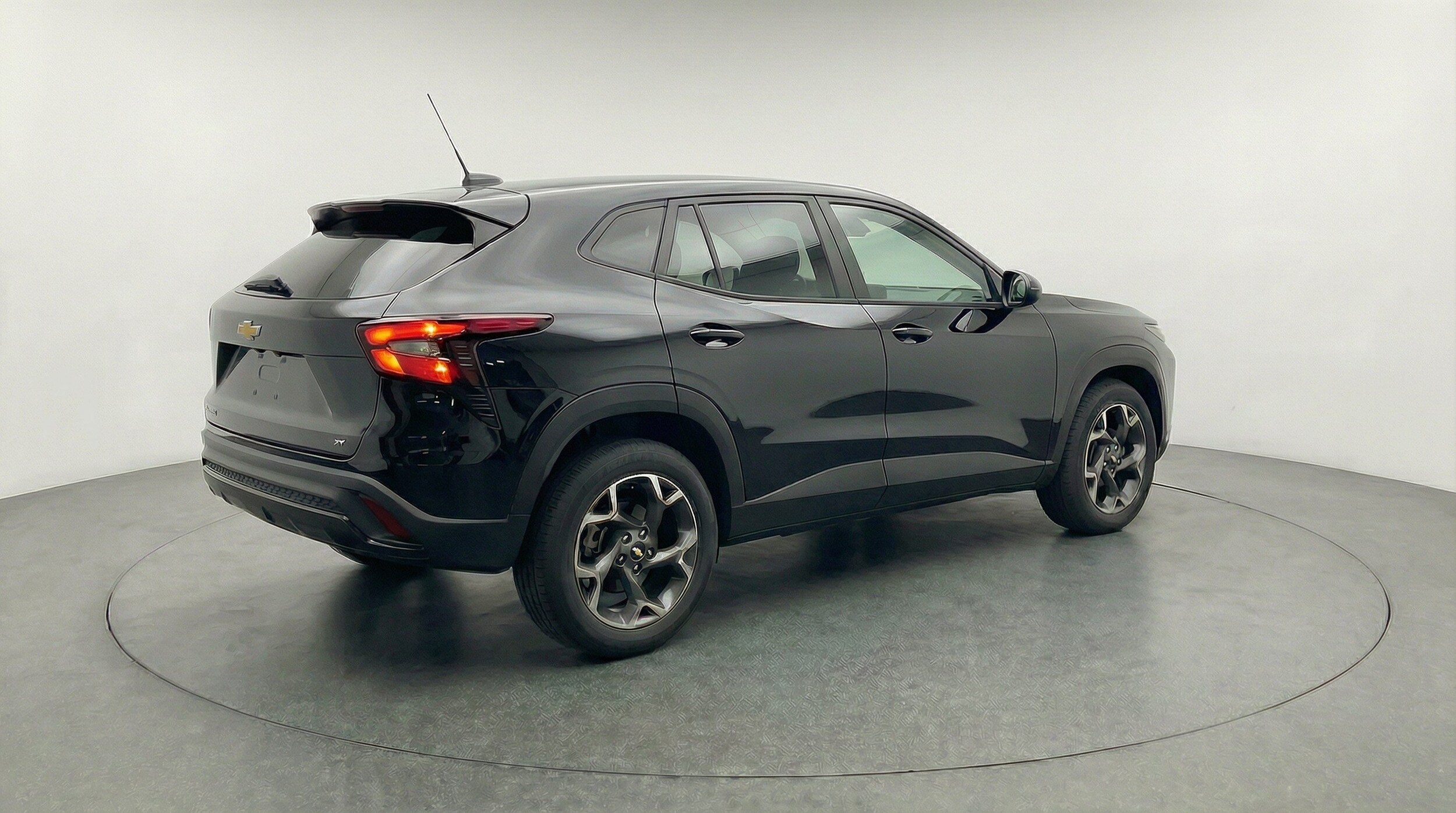 Thumbnail: 2025 Chevrolet Trax - 9