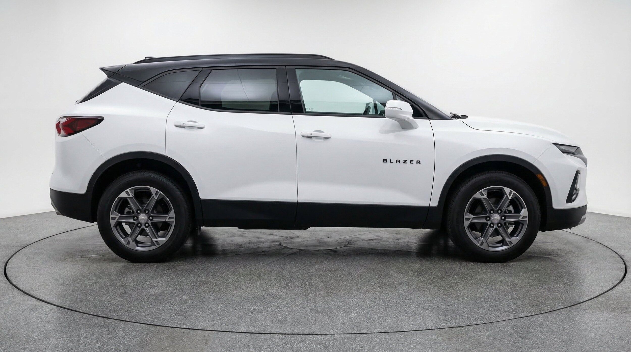 Thumbnail: 2025 Chevrolet Blazer - 10