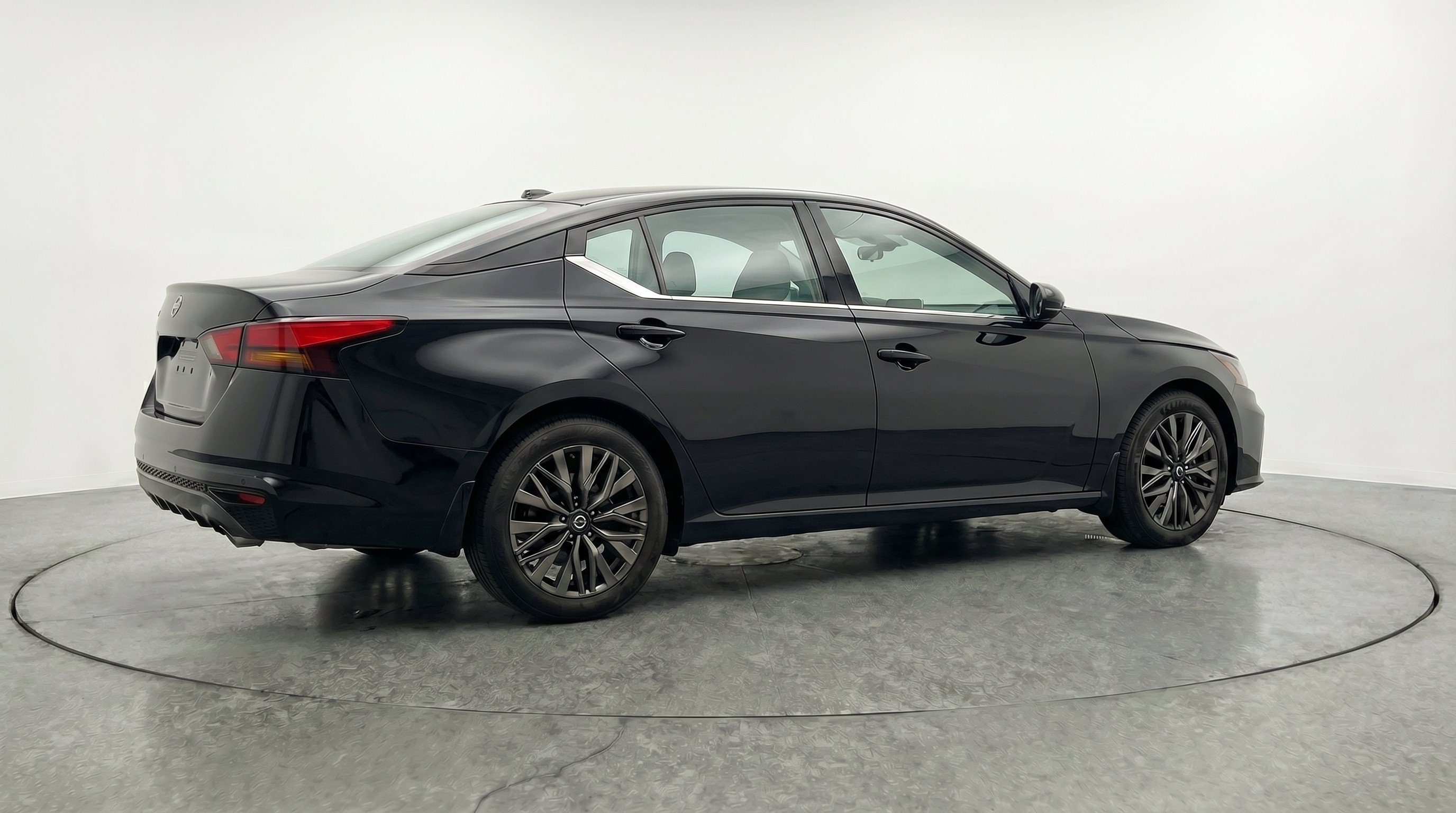 Thumbnail: 2026 Nissan Altima - 9