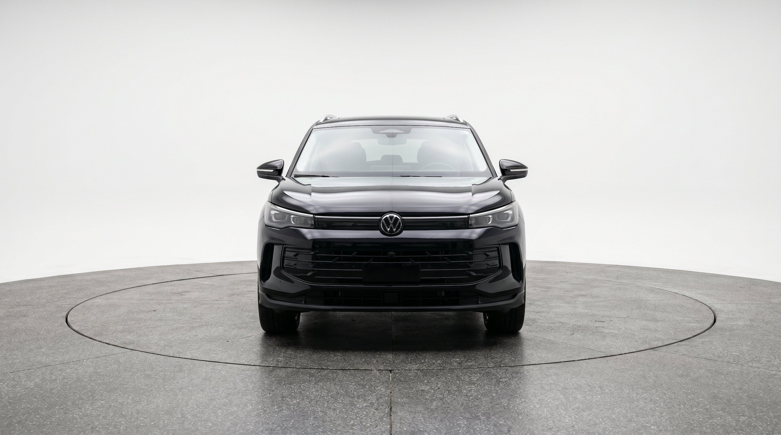 Thumbnail: 2026 Volkswagen Tiguan - 2