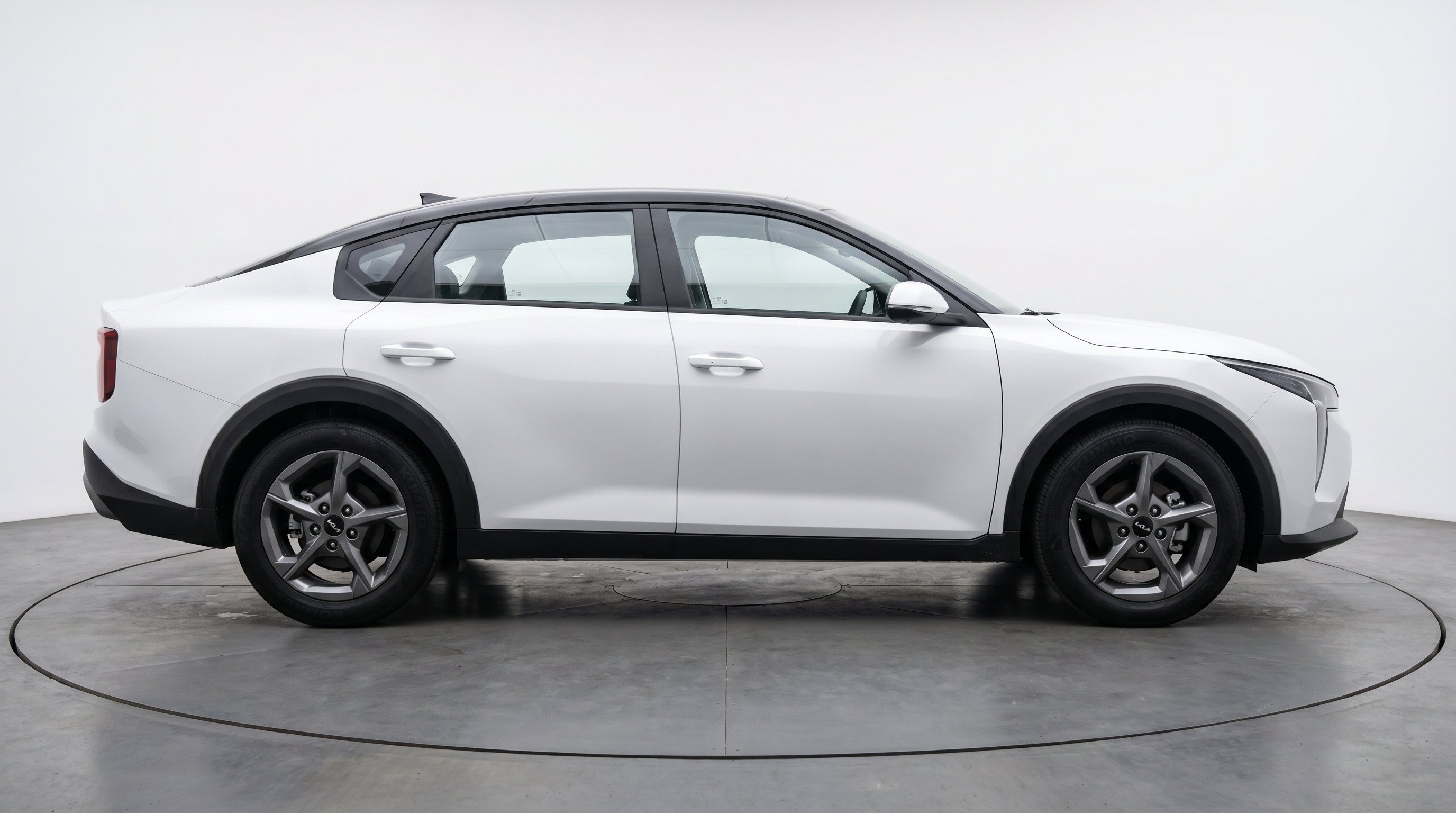 Thumbnail: 2026 Kia K4 - 10