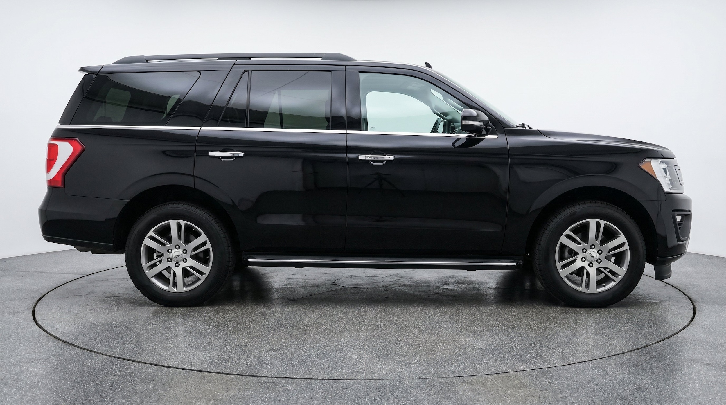 Thumbnail: 2024 Ford Expedition - 10