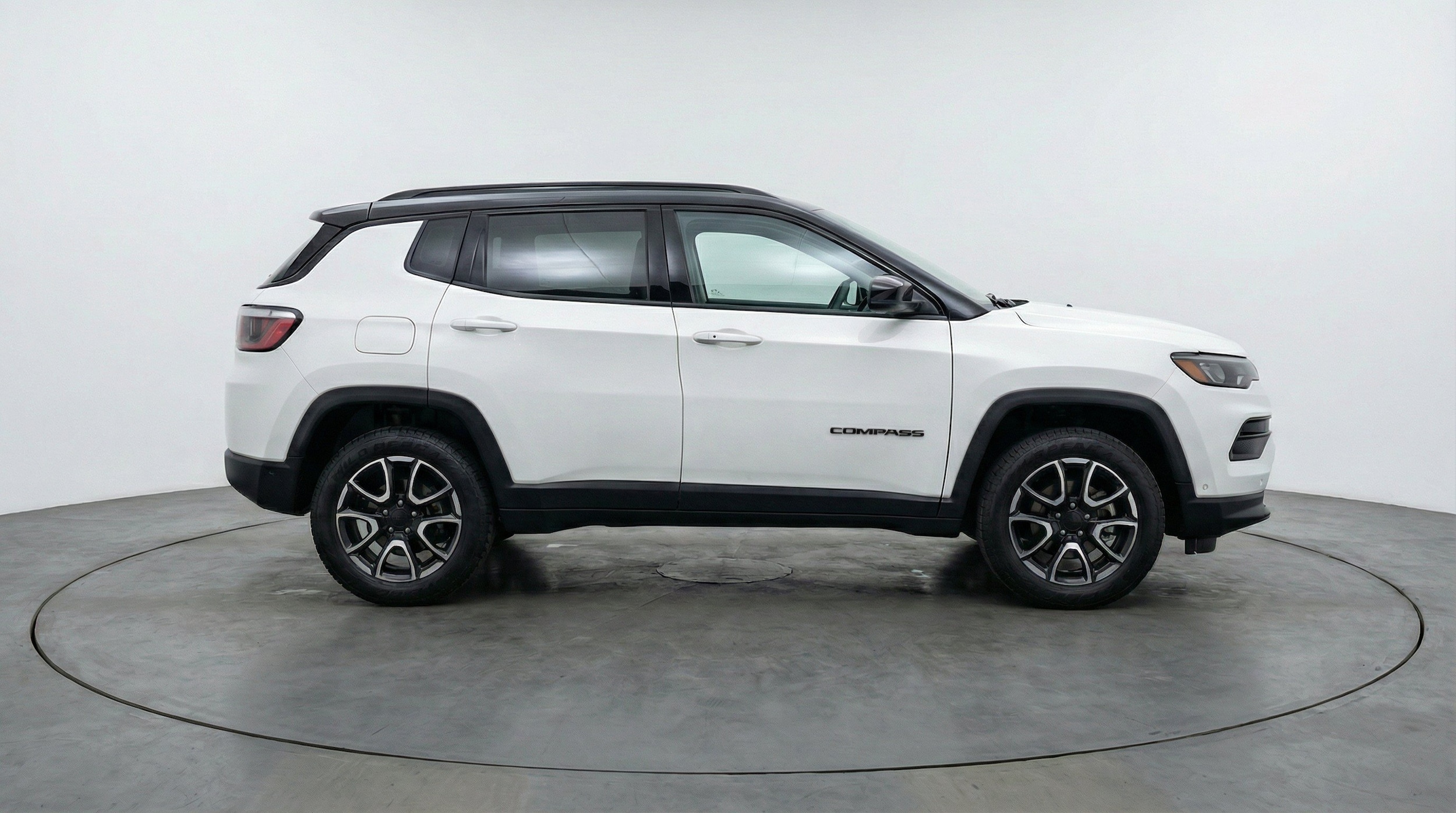 Thumbnail: 2025 Jeep Compass - 11