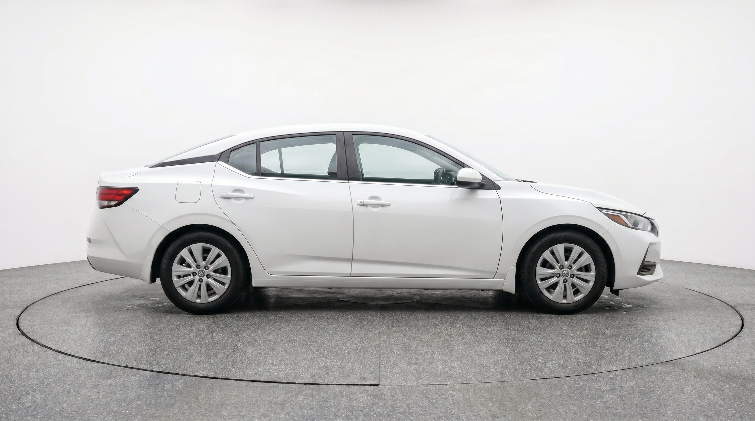 Thumbnail: 2025 Nissan Sentra - 11