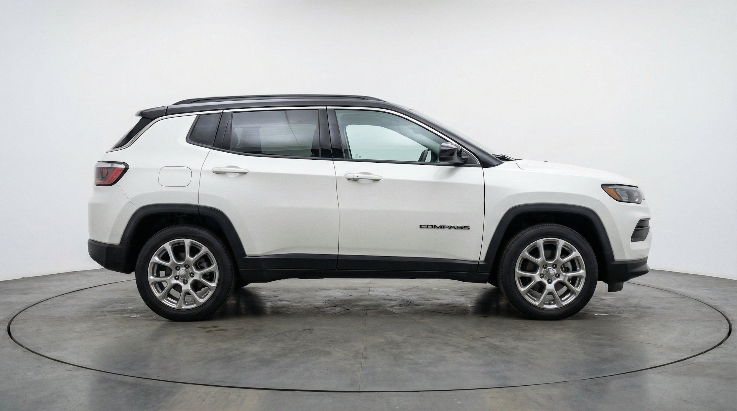 Thumbnail: 2025 Jeep Compass - 10