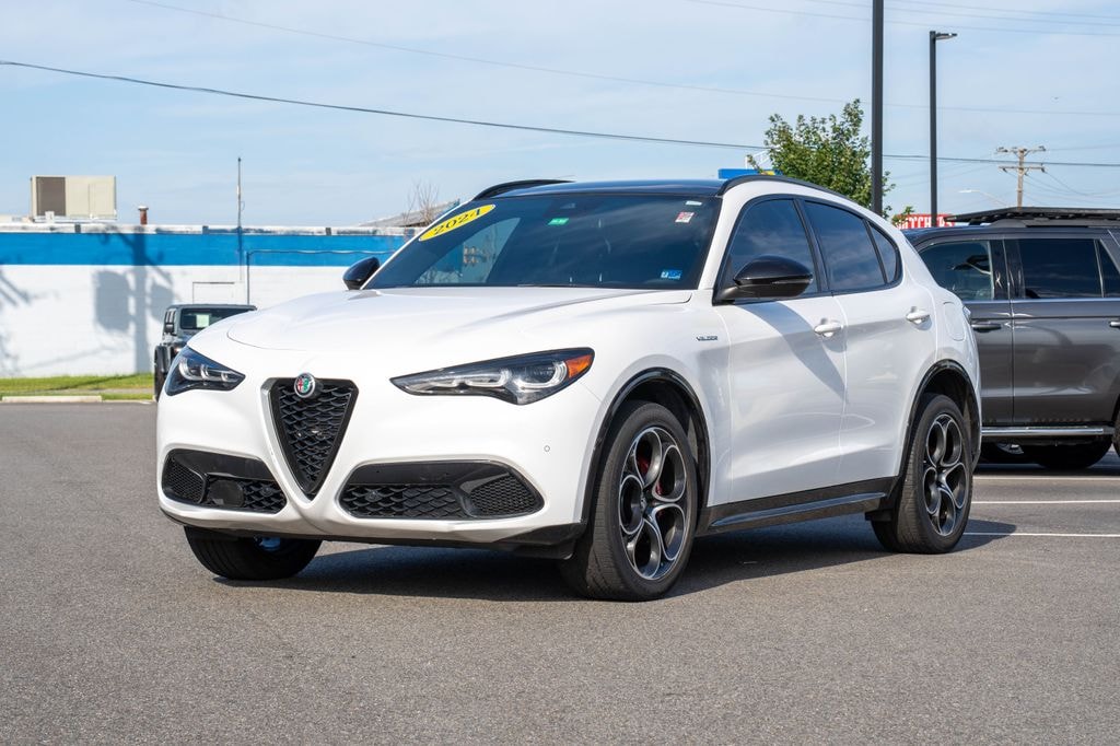 Used 2024 Alfa Romeo Stelvio Veloce SUV