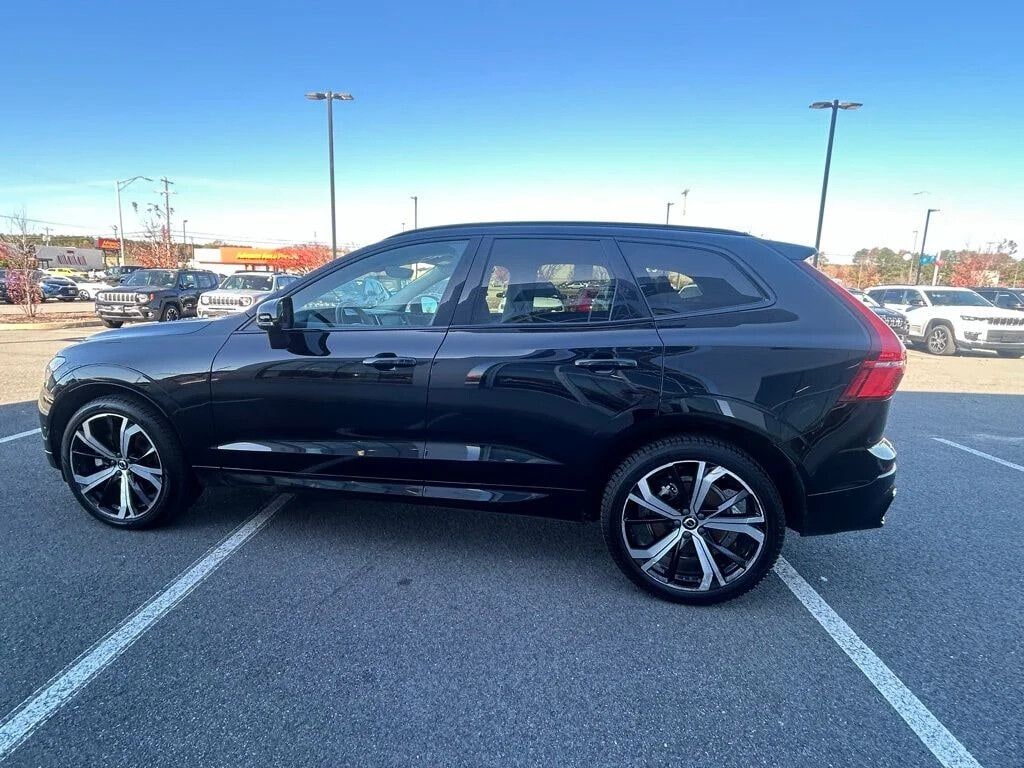 Used 2023 Volvo XC60 B6 Ultimate Dark Theme SUV