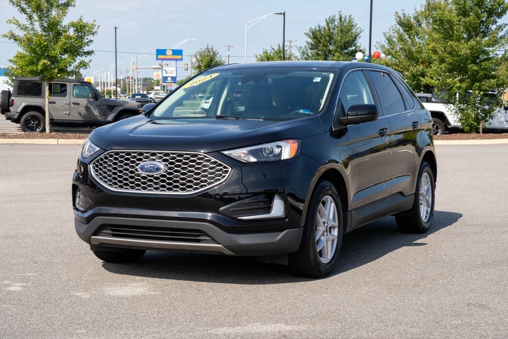 Used 2024 Ford Edge SEL SUV