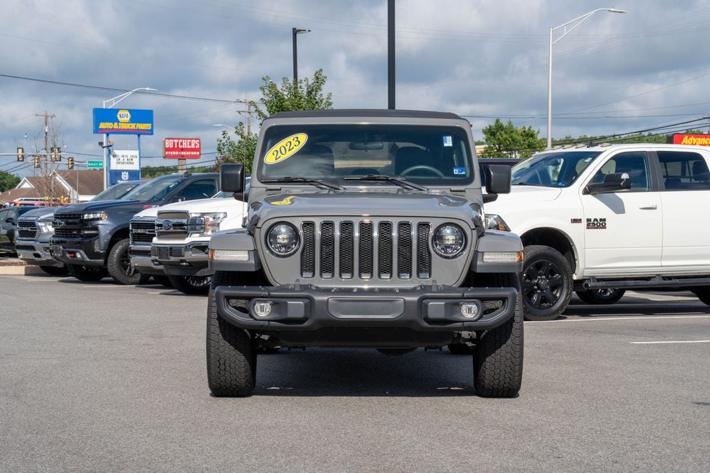 Used 2023 Jeep Wrangler SUV