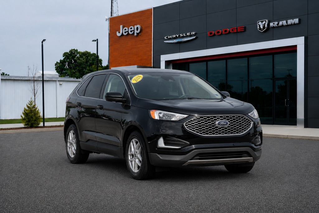 Used 2024 Ford Edge SEL SUV