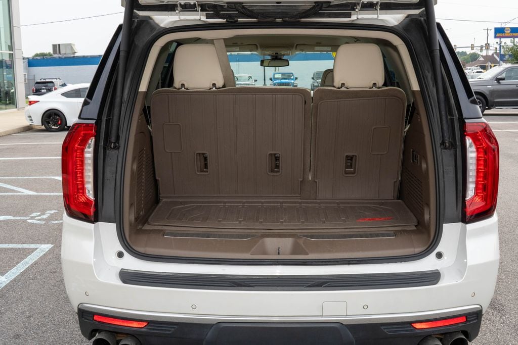 2021 GMC Yukon Denali - Photo 6