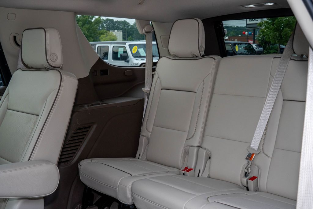 2021 GMC Yukon Denali - Photo 11
