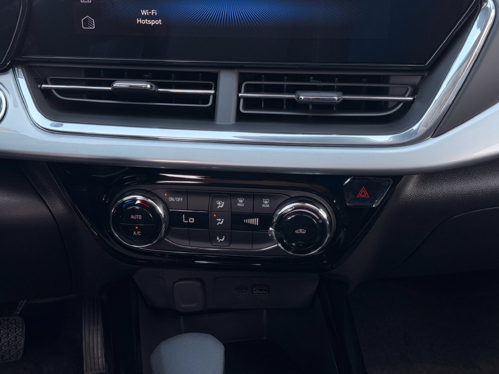 2026 Chevrolet Trax LT - Photo 17
