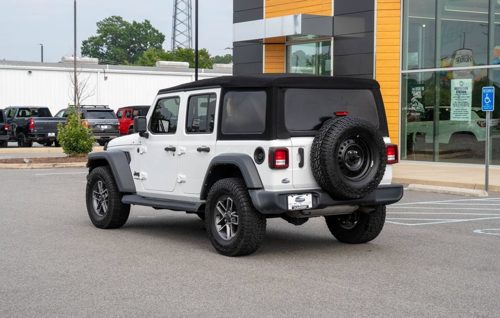 Used 2022 Jeep Wrangler Unlimited Sport S