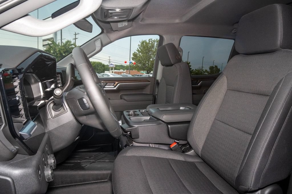 2026 Chevrolet Silverado 1500 RST - Photo 11
