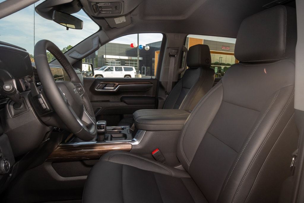 2026 Chevrolet Silverado 1500 LT Trail Boss - Photo 14