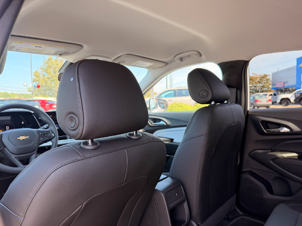 2026 Chevrolet Trax LT - Photo 12