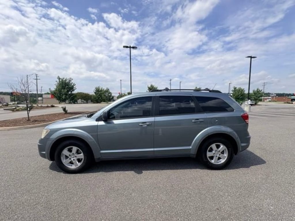 Used 2010 Dodge Journey SE SUV