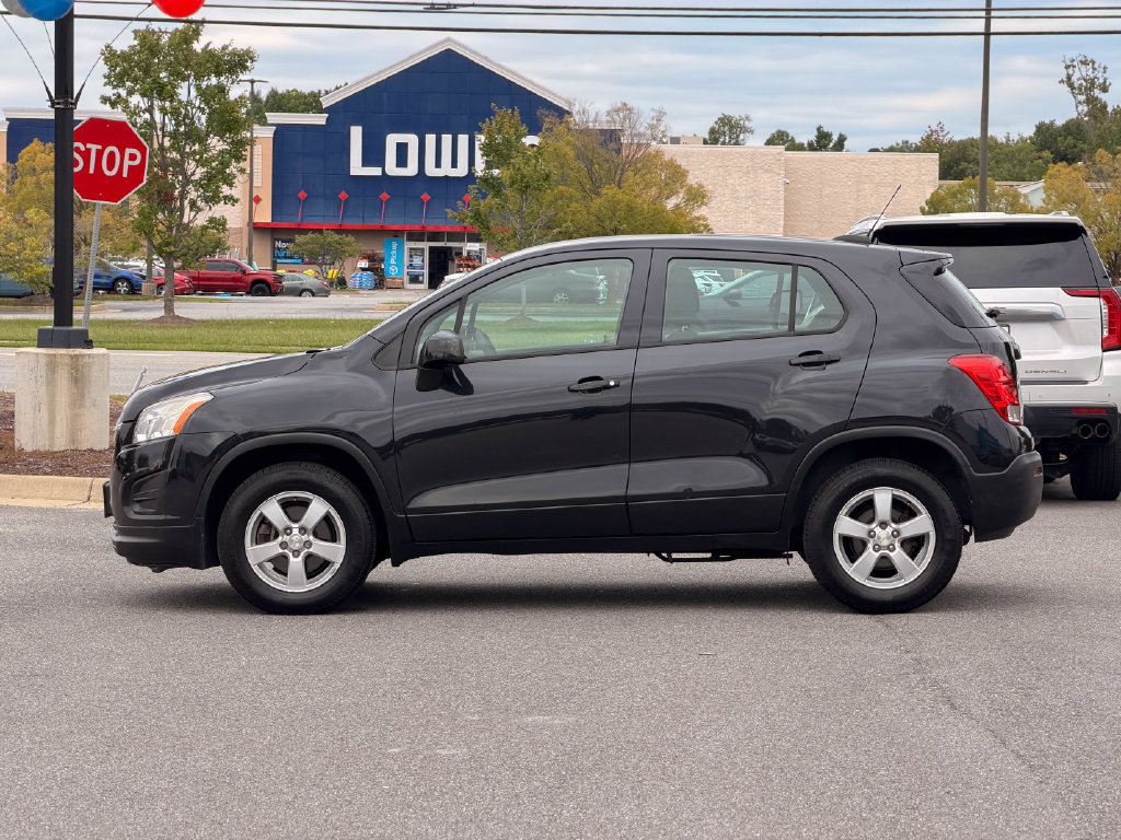 Used 2016 Chevrolet Trax LS SUV