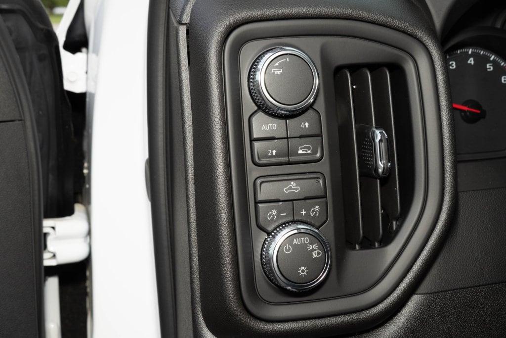 2026 GMC Sierra 1500 Pro - Photo 27