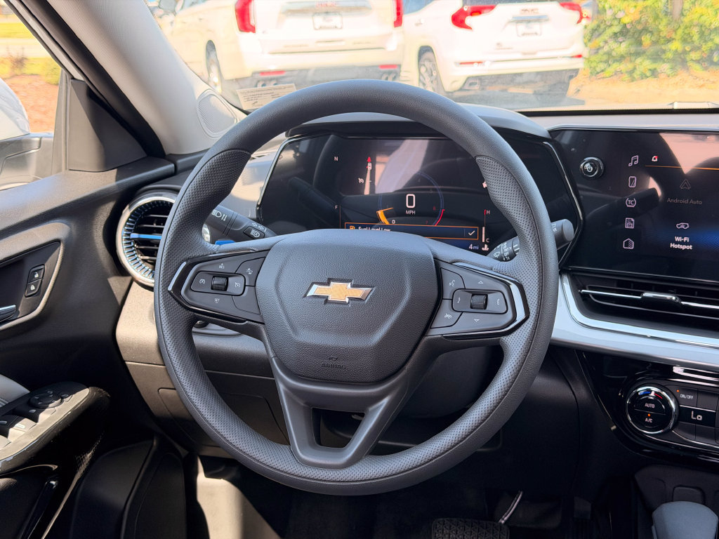2026 Chevrolet Trax LT - Photo 15