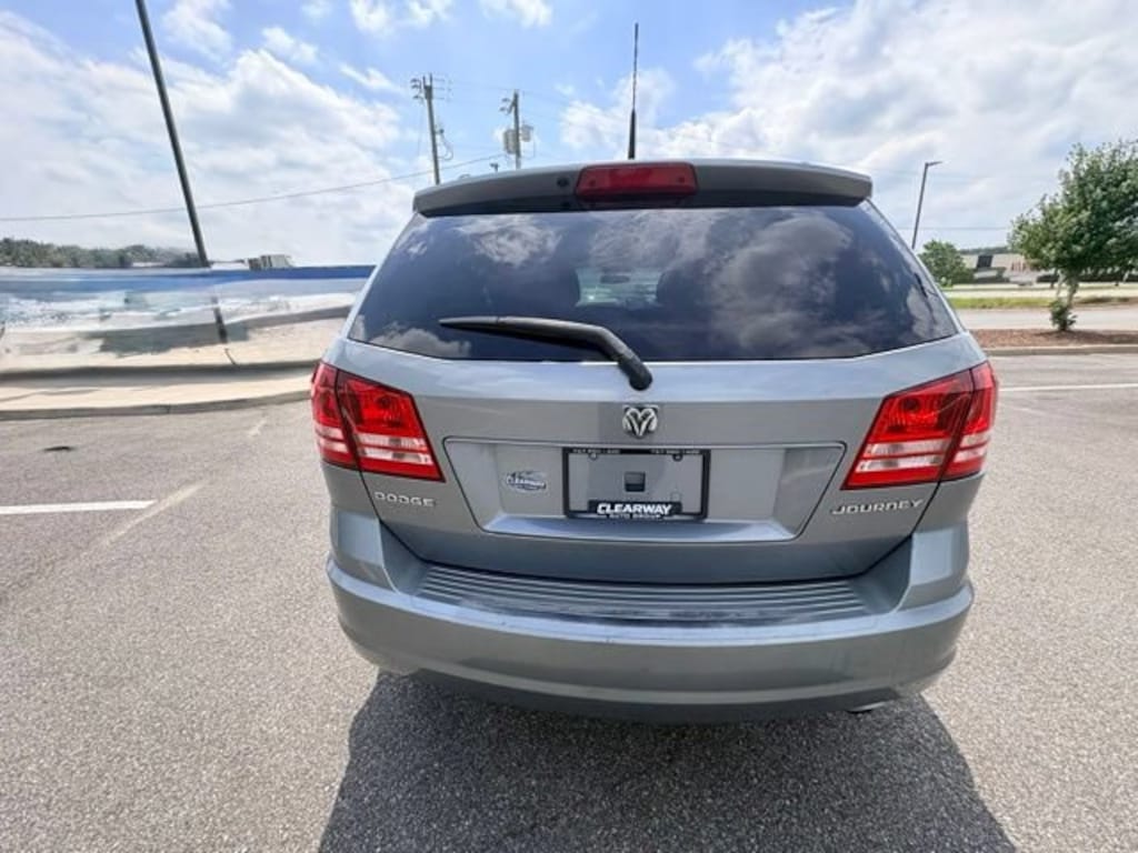 Used 2010 Dodge Journey SE SUV